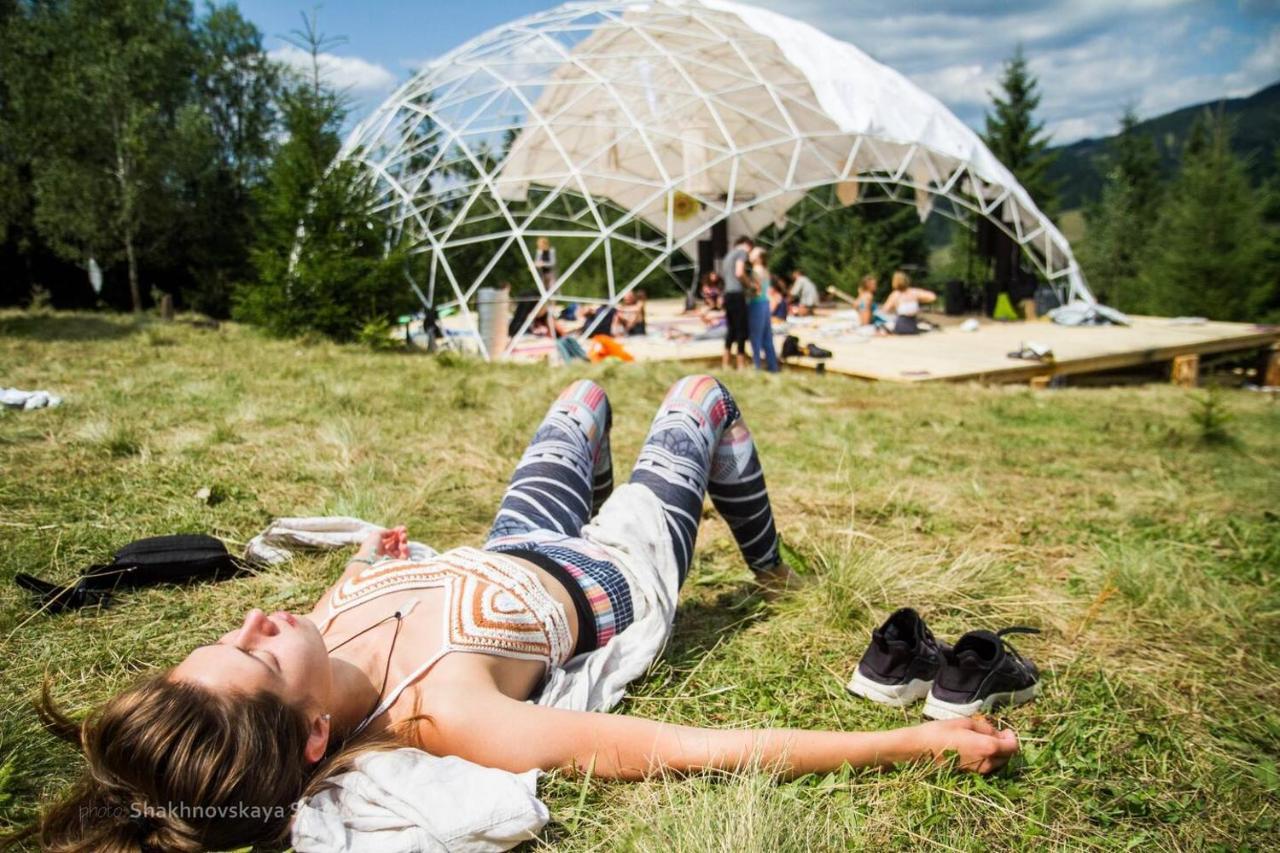 Eco Glamping - Carpathians. Retreat Hub Dzin Space Verkhovyna Exterior photo